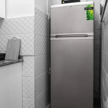 Spacious & Bright 3br Apt In The Heart Of The Apartman *